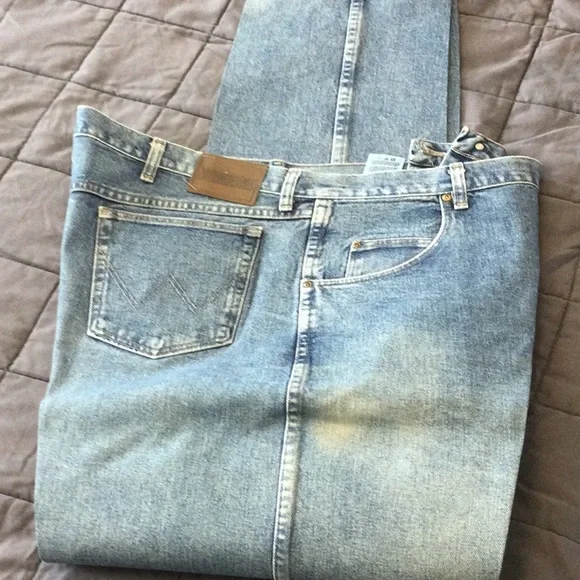 Wrangler Rugged Wear Jeans 48x34 - Picture 1 of 15